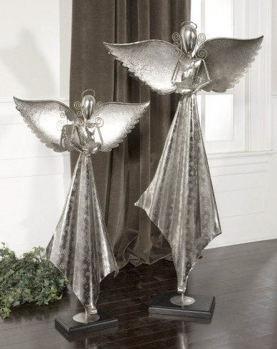 Soška anděla z kovu, výška 132 cm