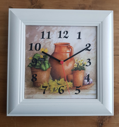 Hodiny 20x20, džbán & květiny, rám bílý s patinou